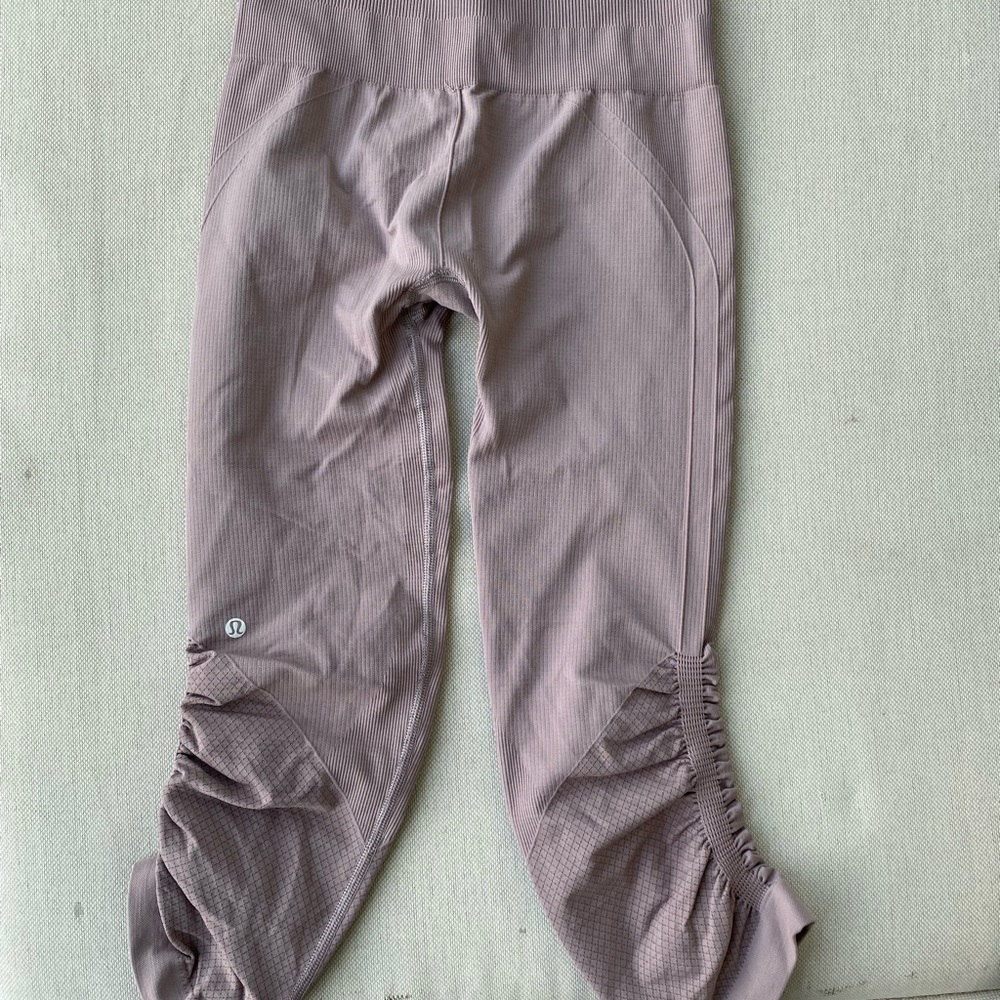 Lulu lemon leggings.